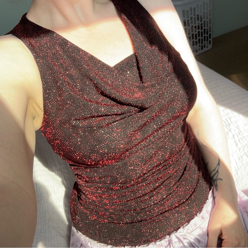 vintage y2k Suzy shier sparkly red cowl neck tank